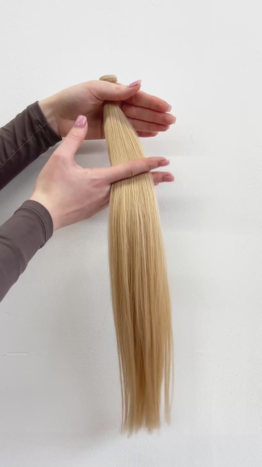Ponytail Extension: Medium Golden Blonde #24